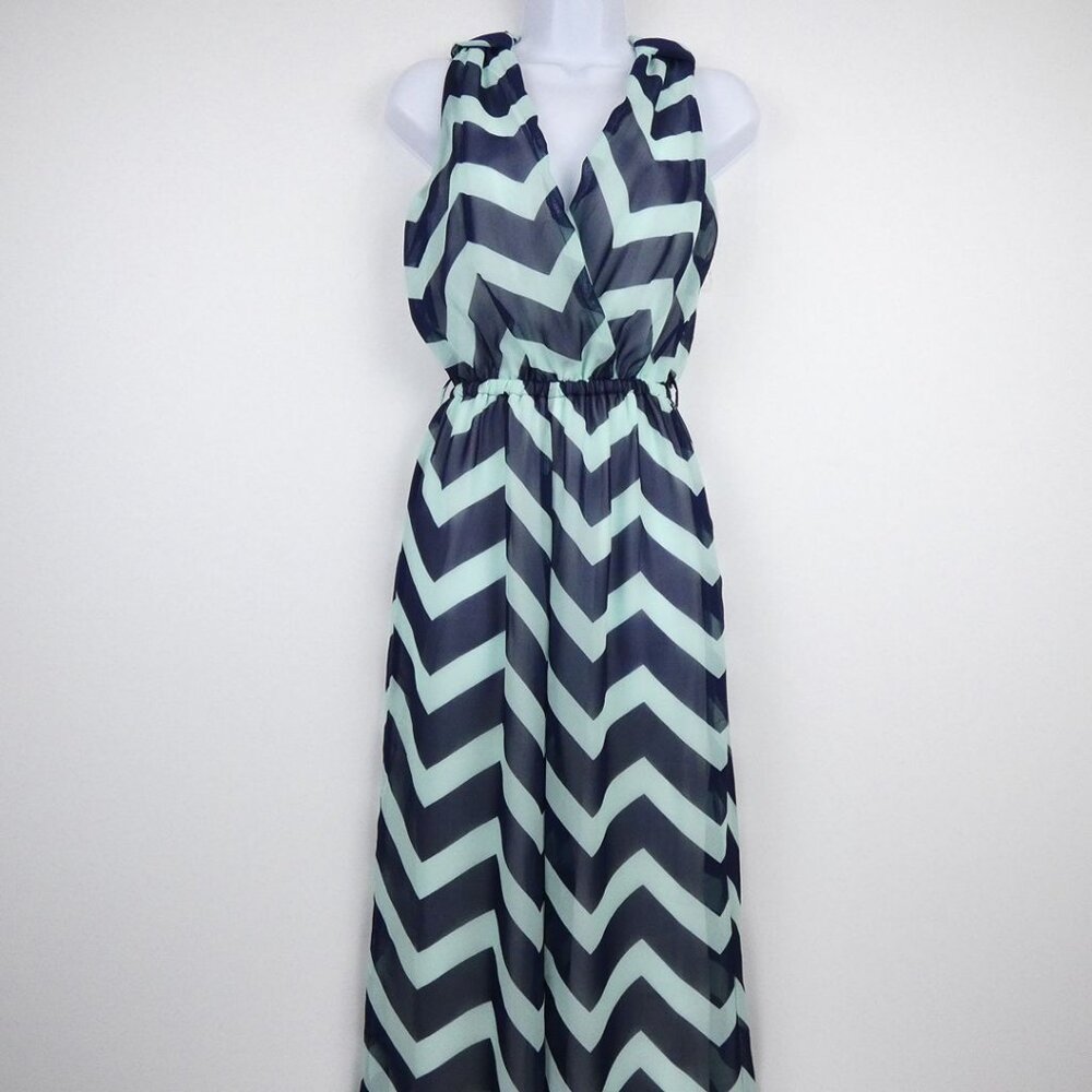 Miss Innocent Jumper Women's Size Small Navy and Mint Green Chevron Dress NEW